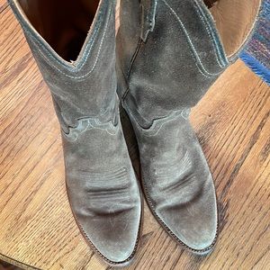 Tecovas Johnny Suede Granite - 11D